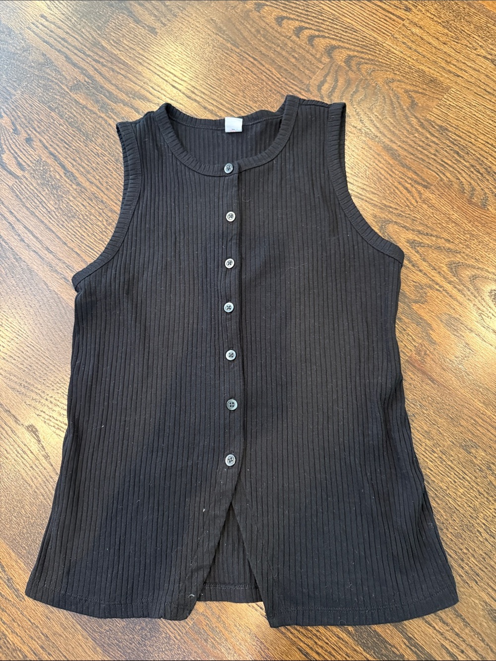 Old Navy women’s small Black Ribbed Button-Front Sleeveless Top